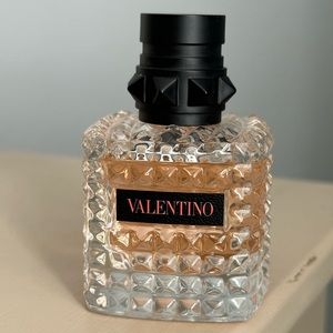 Valentino Donna Coral Fantasy Eau De Parfum 1 oz